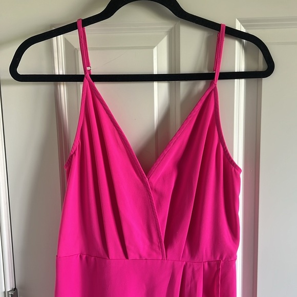 Hot Pink Sugar+Lips deep v-neck dress Size Small - Picture 2 of 8